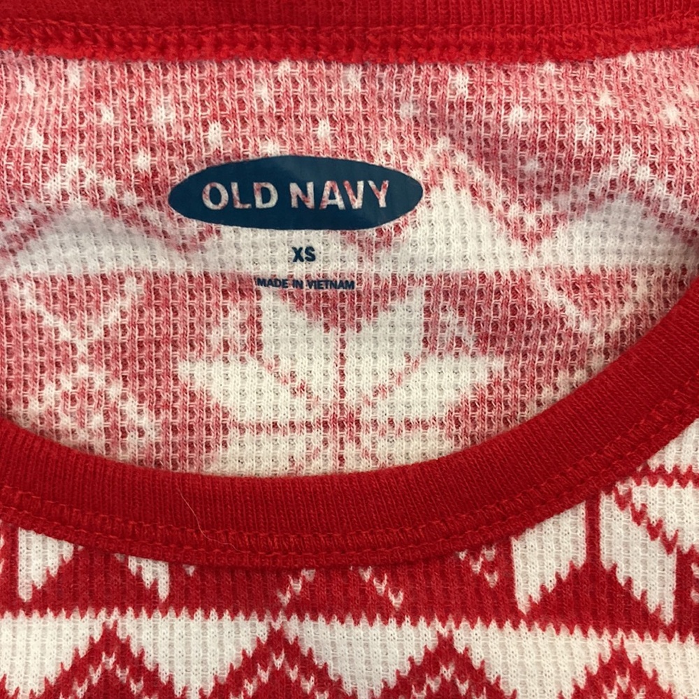 Ladies Old Navy Nordic print thermal pj top Size XS - Picture 2 of 2
